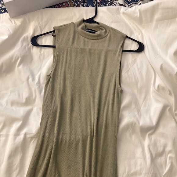 Green turtleneck dress - Picture 3 of 4